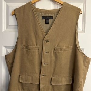 Cotton moleskin Banana Republic vest.